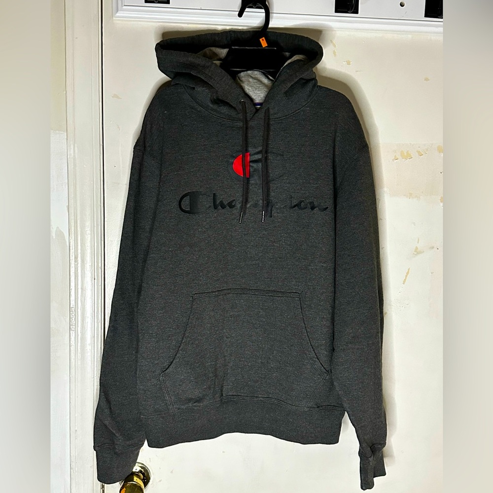 Small gray Champion hoodie for men